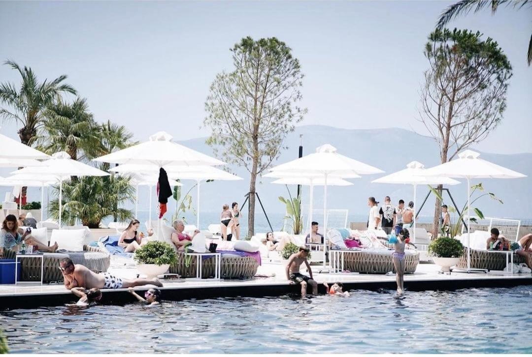 Azar Luxury Suites Vlorë Exterior foto