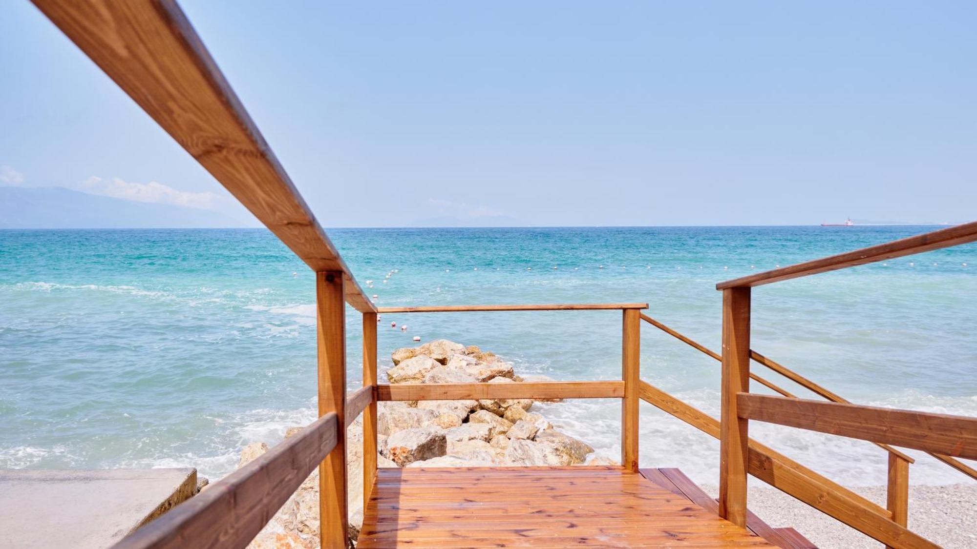 Azar Luxury Suites Vlorë Exterior foto