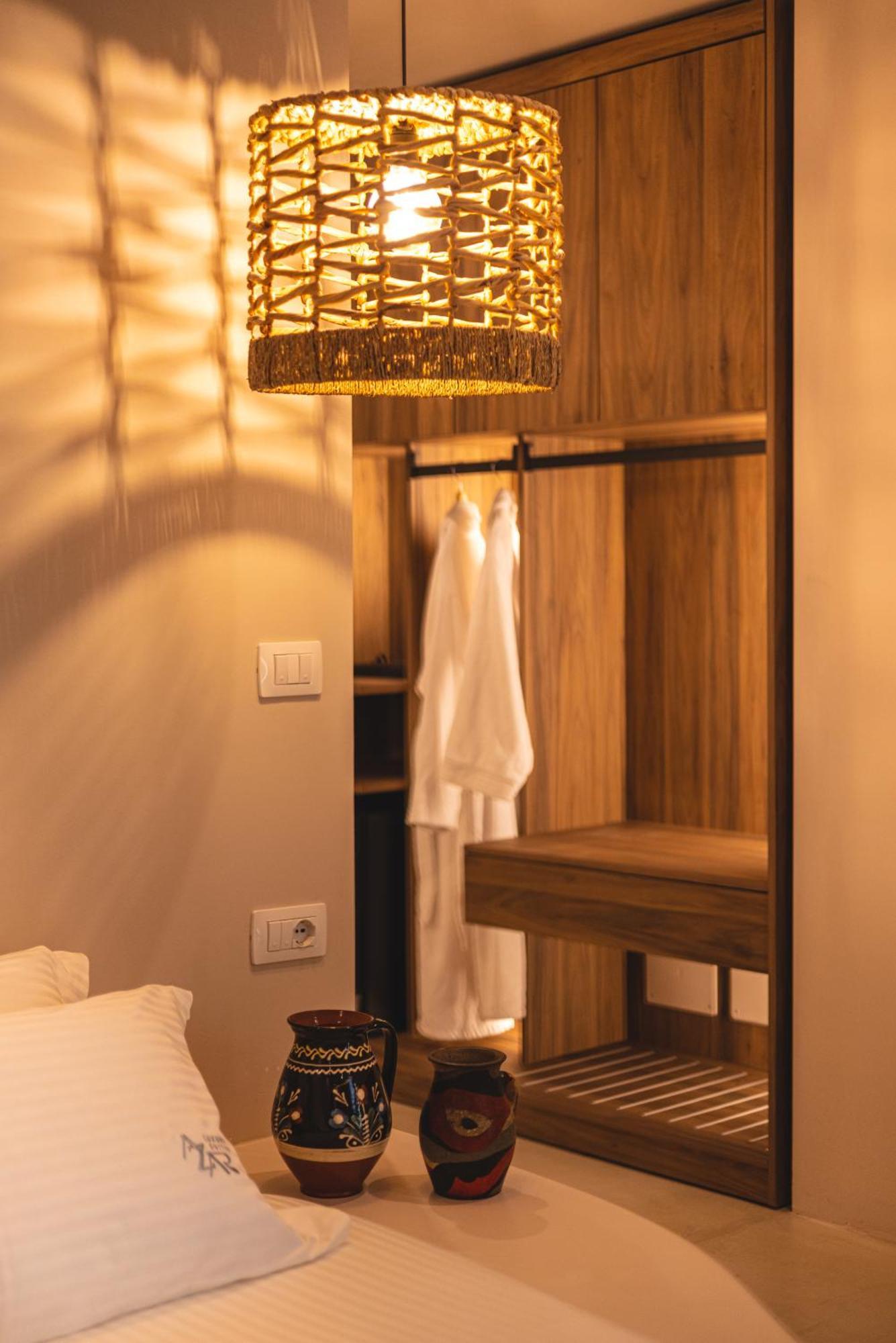 Azar Luxury Suites Vlorë Exterior foto